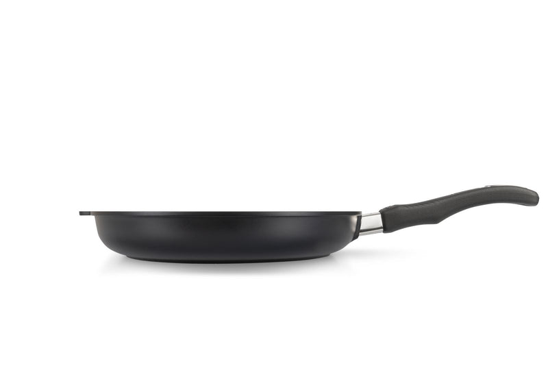 Gastrolux Guß-Bratpfanne EVO mit innovativer mineralischer Beschichtung