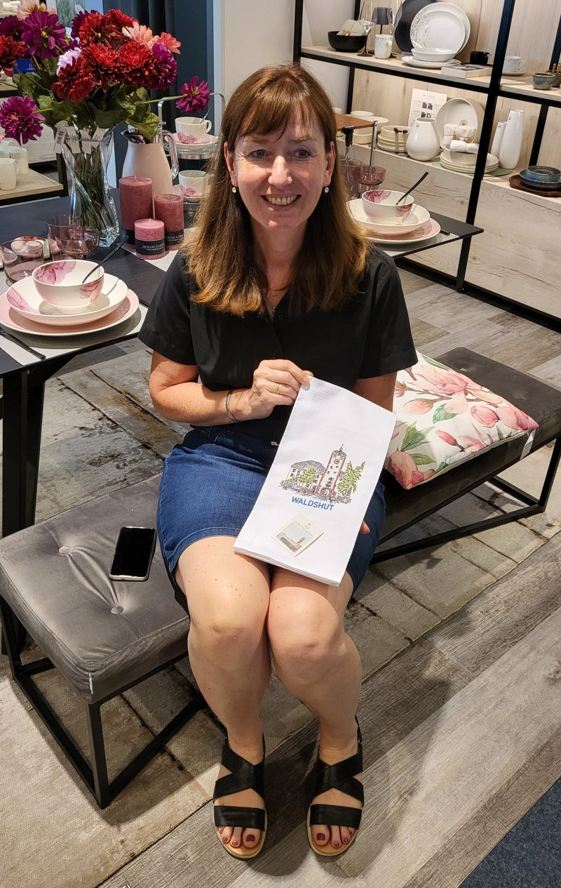 Waldshut tea towel embroidered 50x70cm