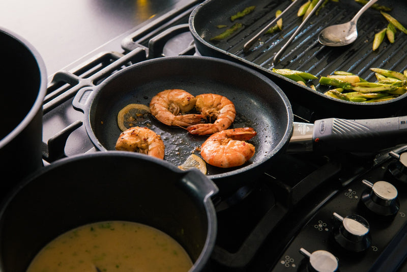 Gastrolux cast iron high-rim pan EVO