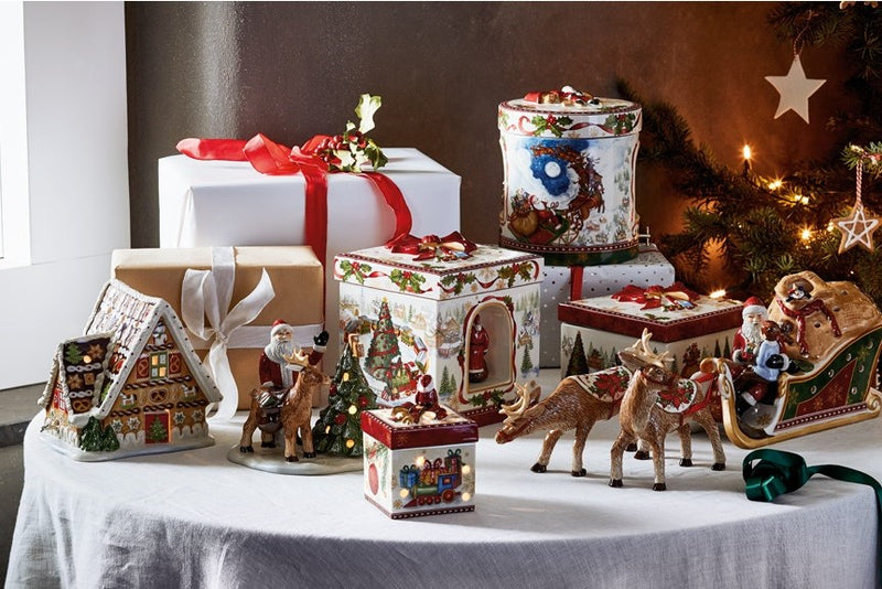 Villeroy and Boch Christmas Toys gingerbread house with music box 16x13x16cm