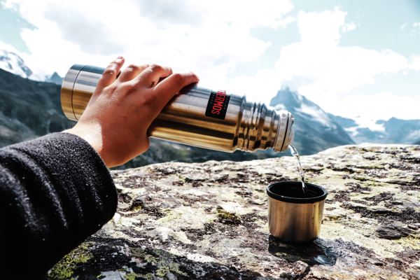 Thermos insulated bottle Light &amp; Compact
