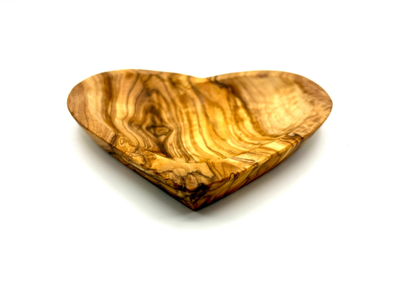 Schälchen in Herzform aus Olivenholz