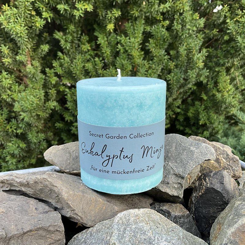 Schulthess Antimücken Duftkerze Secret Garden – Effektive Mückenabwehr mit frischen Düften