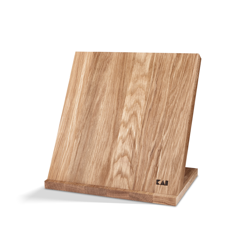 Kai Messerblock aus Eiche, magnetisch