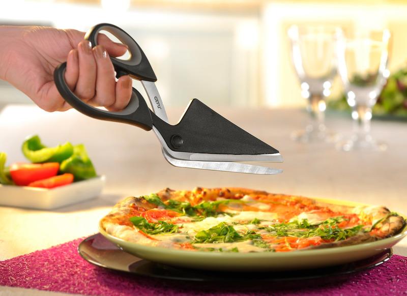 Gefu pizza scissors Pezzo red