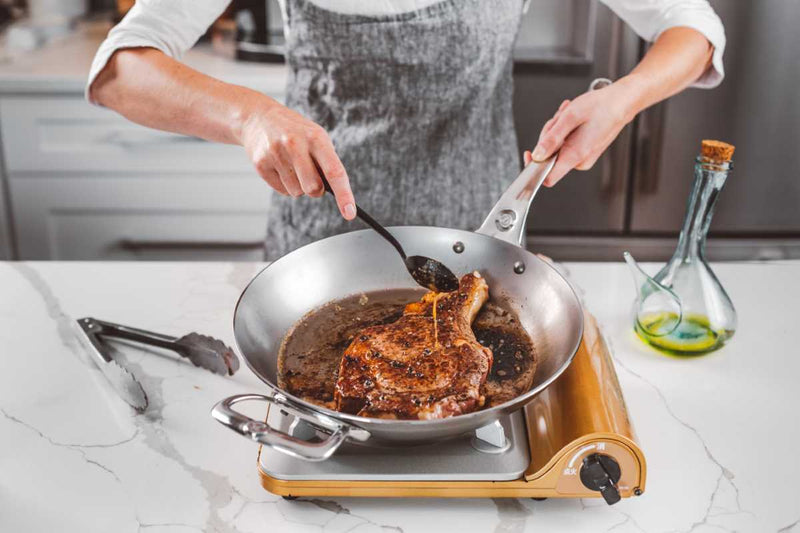 de Buyer Eisenpfanne Mineral B Pro mit Edelstahlgriff