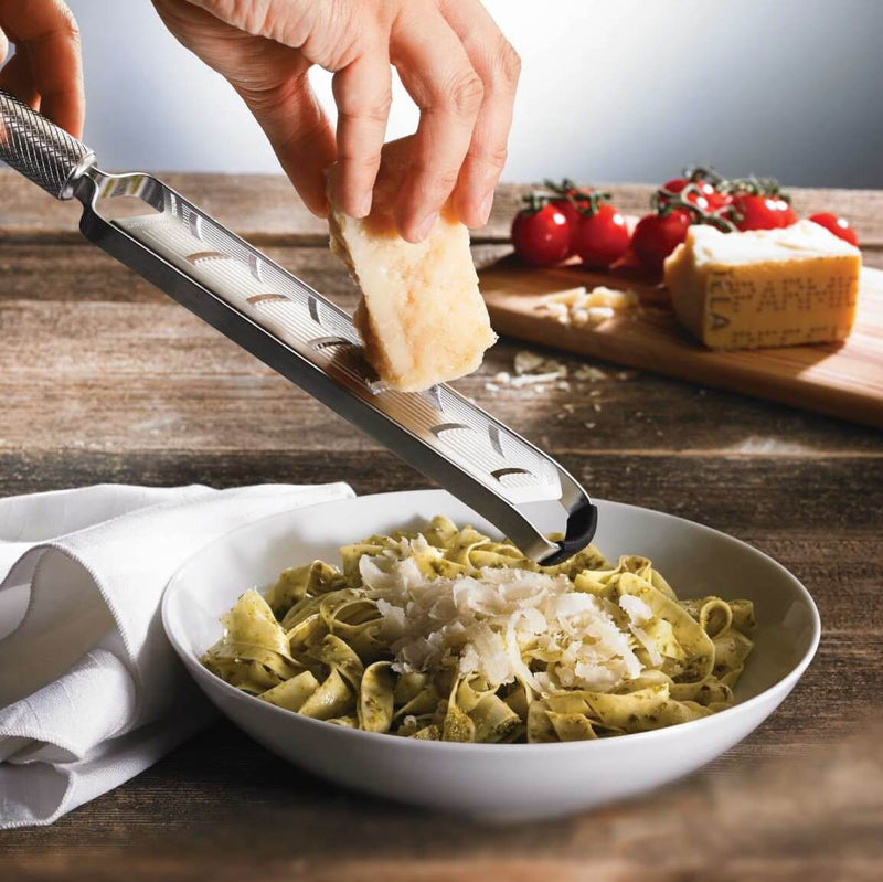 Cuisipro Küchenreibe, V-Hobel Edelstahl, schmal 38,8x8,5x3cm