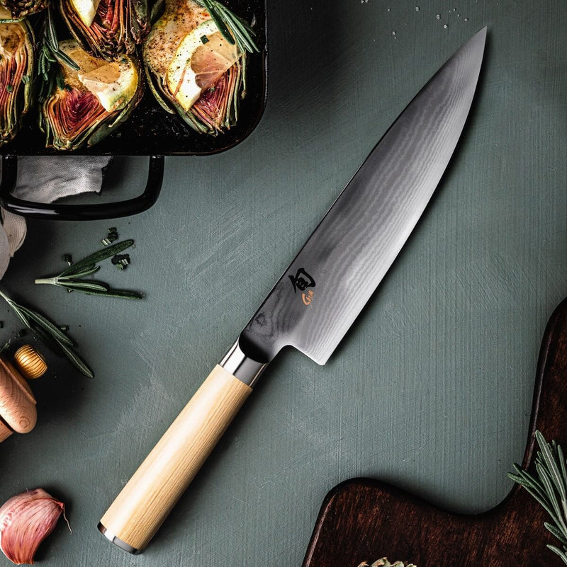 Kai Shun Classic DM-0702W Santoku knife white 18cm