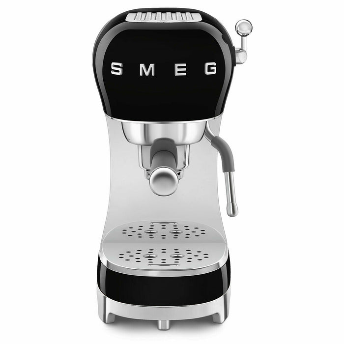 Smeg Retro Style Espressomaschine ECF02