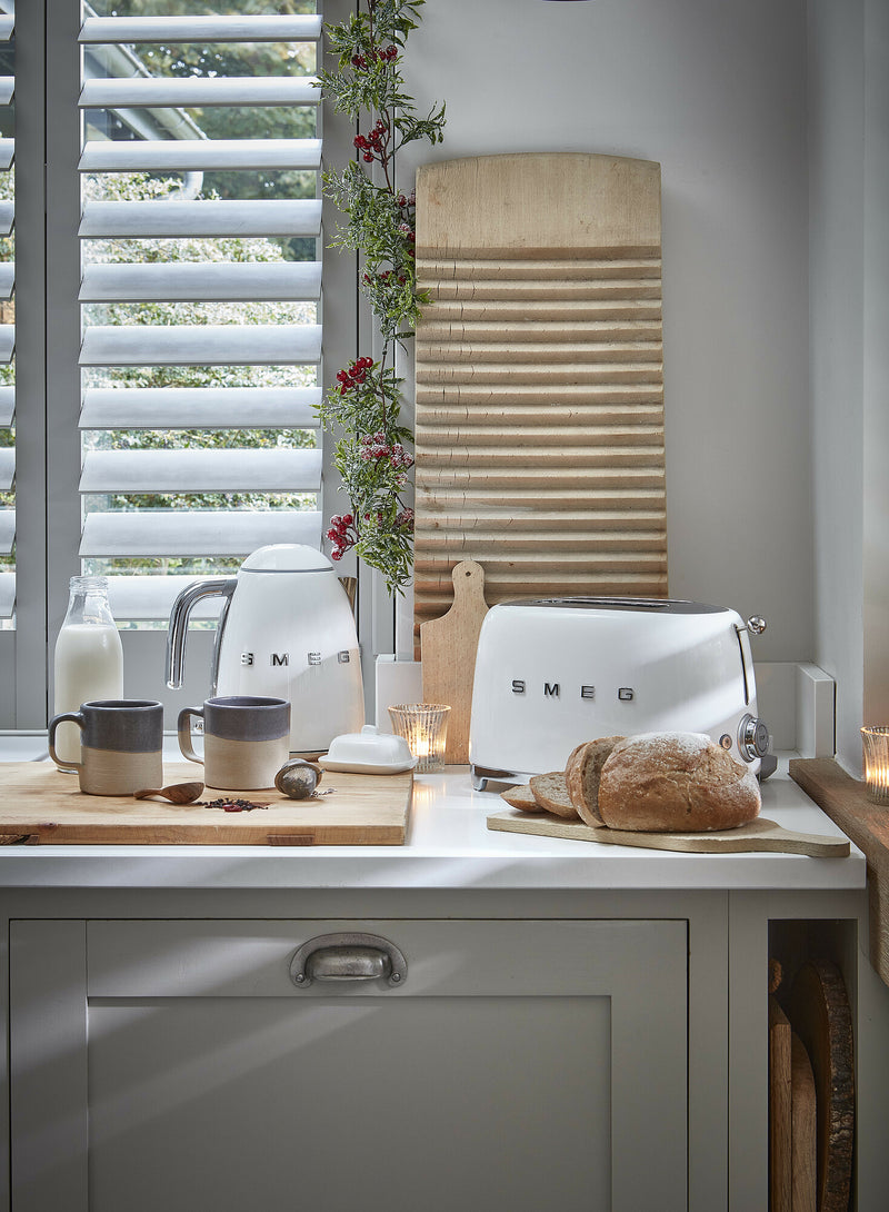 Smeg Toaster TSF01WHMEU weiß matt