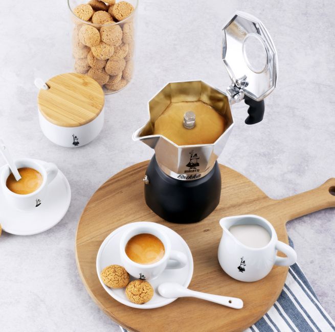 Bialetti espresso maker Brikka induction 4 cups black